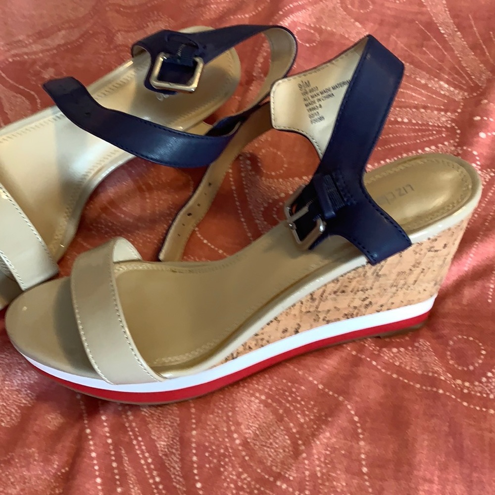 never worn liz claborne heels